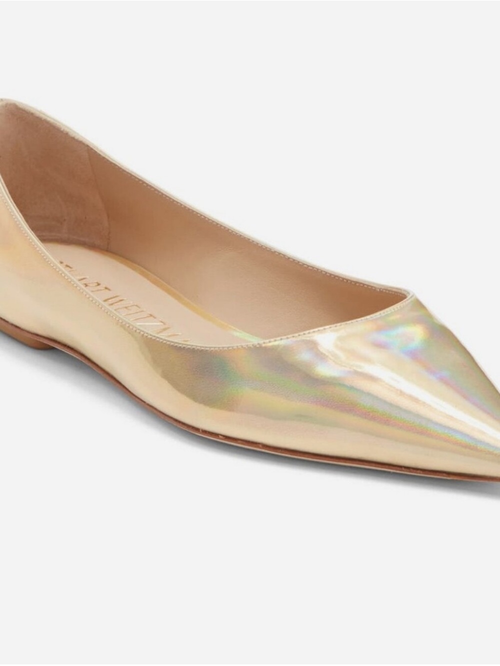 NWT~~💛💛💛Stuart Weitzman Iridescent Gold Pointed Flat